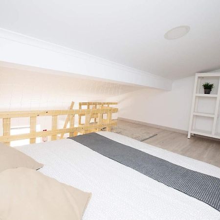 Appartement E5Tudio Esq. à Peniche Extérieur photo